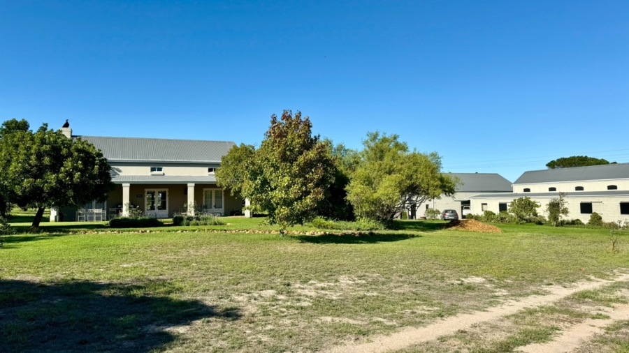 7 Bedroom Property for Sale in Stellenbosch Farms Western Cape